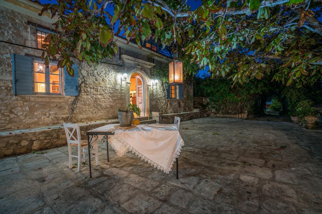 Bratis Holiday Home Kallithea  Exteriér fotografie